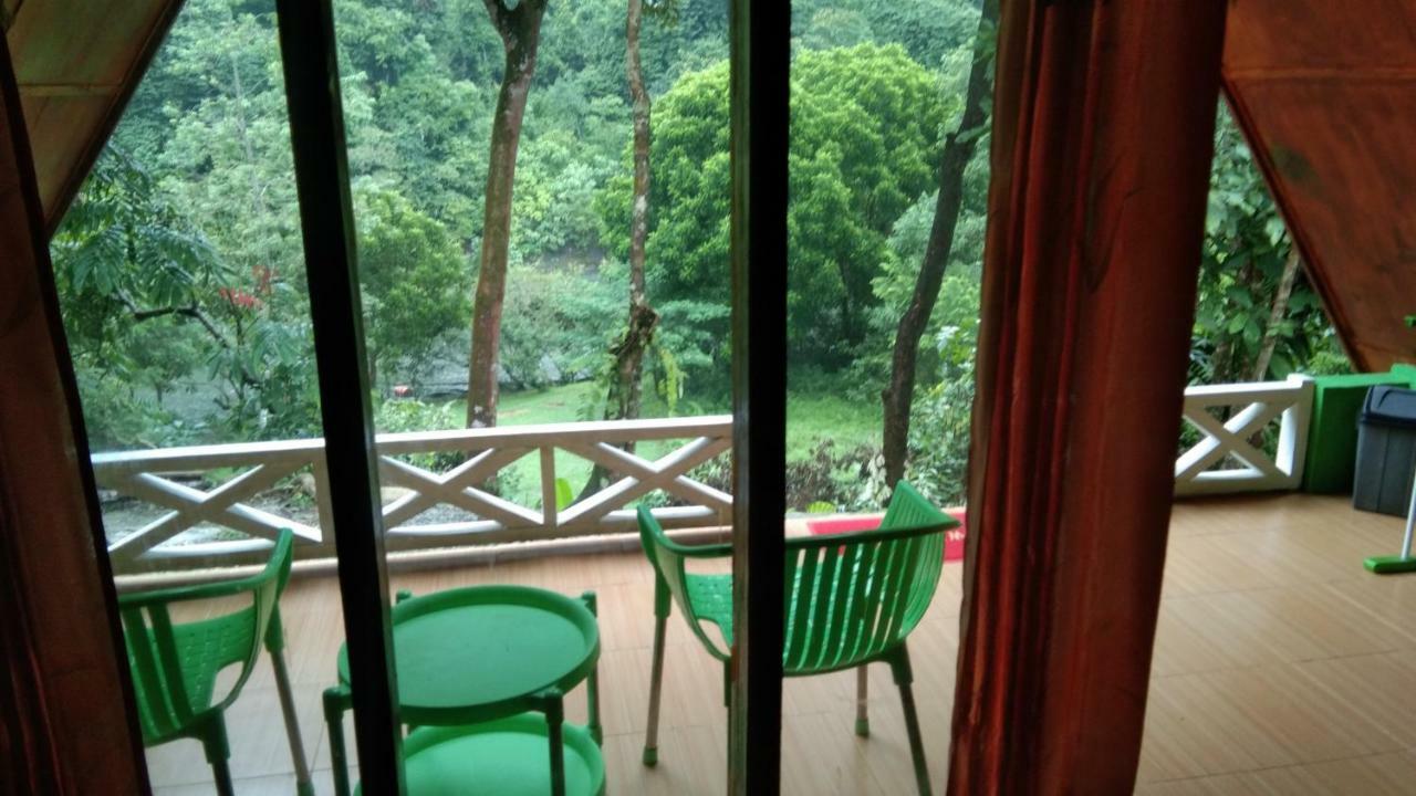 Green Forest Tangkahan Екстериор снимка